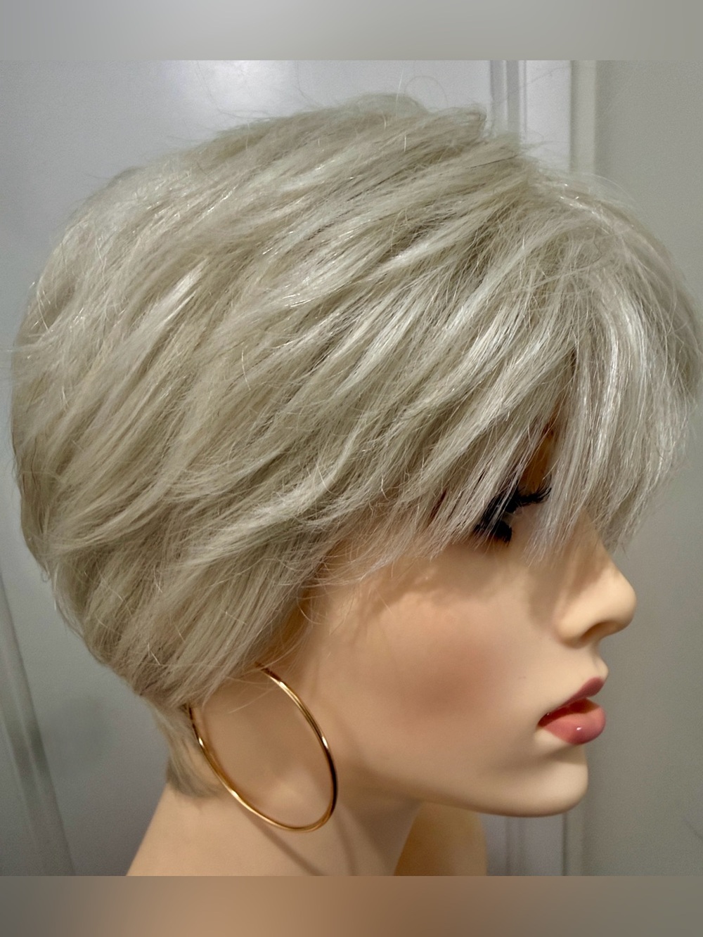 HAIR, Straight Pixie Cut with bangs, Free Part White/Platinum